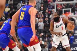 开云体育网页版-快船核心伤愈复出！莱纳德带队击败马刺的简单介绍