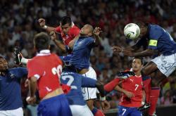 开云体育网页版入口-法国憾负智利，小组头名平地一声雷的简单介绍