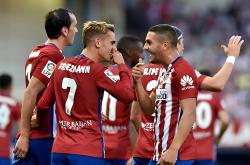 开云体育亚洲官网-马德里竞技主场战胜曼联，提前晋级