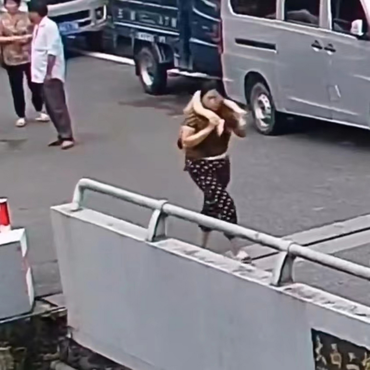 欧洲足球锦标赛上发生了惊心动魄的一幕