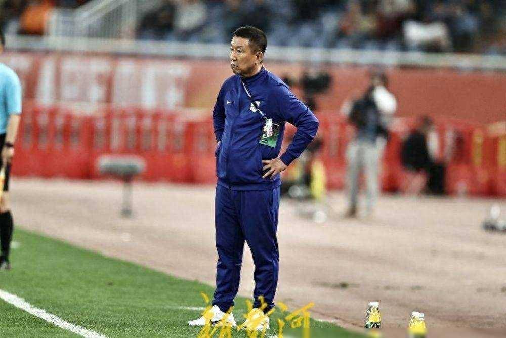 不败战绩遭遇挑战，球队实力被考验