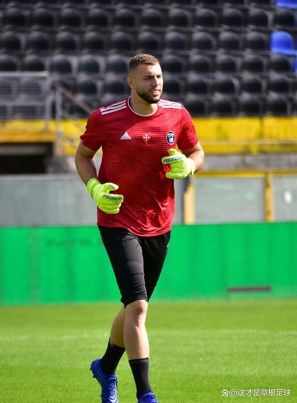 关于恩波利客场战平斯佩齐亚,保级形势微妙的信息 关于恩波利客场战平斯佩齐亚,保级形势微妙的信息