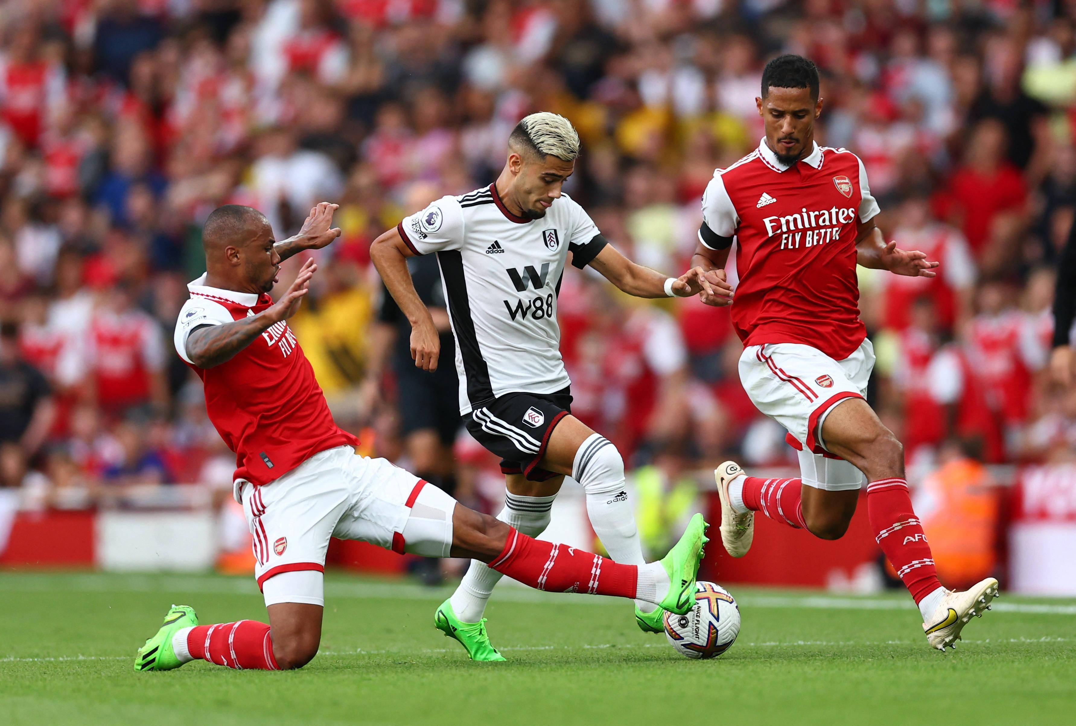 黑马出现!一支原本被低估的球队带来意外的胜利 黑马出现!一支原本被低估的球队带来意外的胜利