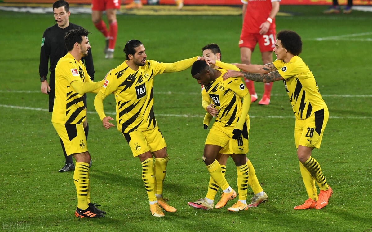 关于沃尔夫斯堡球队成功抵御对手的猛烈攻势,力保不败的信息 关于沃尔夫斯堡球队成功抵御对手的猛烈攻势,力保不败的信息