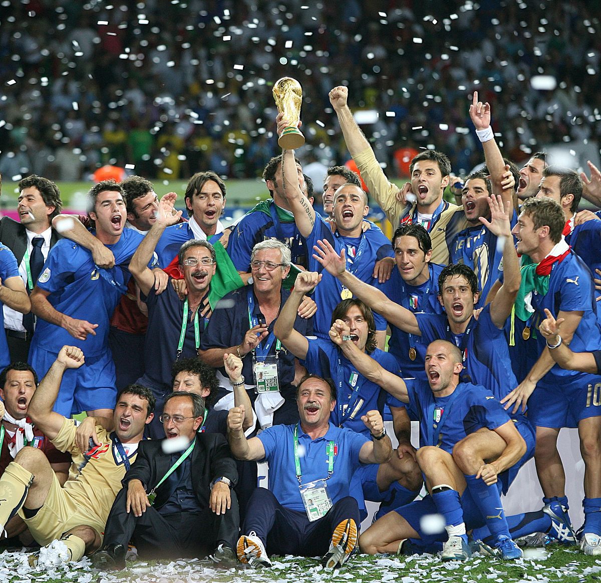 欧洲国家足球盛会热烈进行,看点纷呈的简单介绍 欧洲国家足球盛会热烈进行,看点纷呈的简单介绍